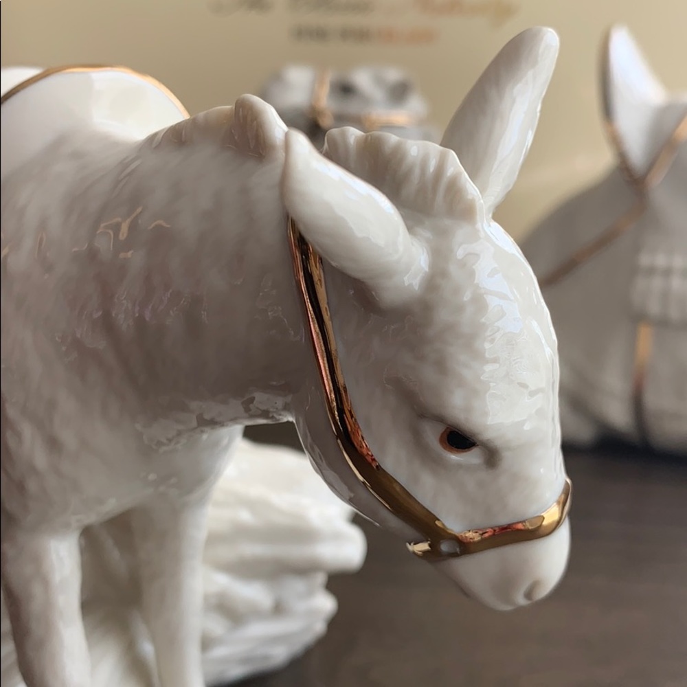 LENOX 1995 CLASSIC NATIVITY ANIMALS - Picture 8 of 13